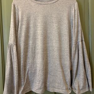Anthropologie Alya Light Gray Long Sleeve Top